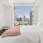 Monthier Suite, Flower & Crypto Arena, Los Angeles