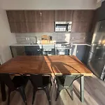 Exquisite Luxury Living In Central Los Angeles
