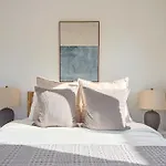 Cozy 4B Villa With Pool 15 Minutes To Venice Beach