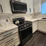 Spacious 1 Bedroom 1 Bath Condo With Parking