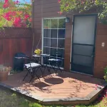 5 Bedroom Beverly Hills Stay