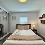 Cozy 2Br Getaway With Pool, Close To Sofi - Mkmd1