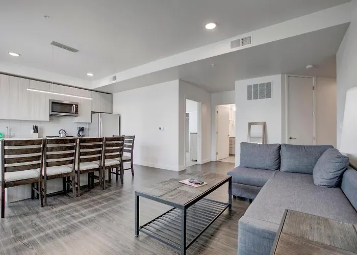 Grand Park La 30 Day Stays