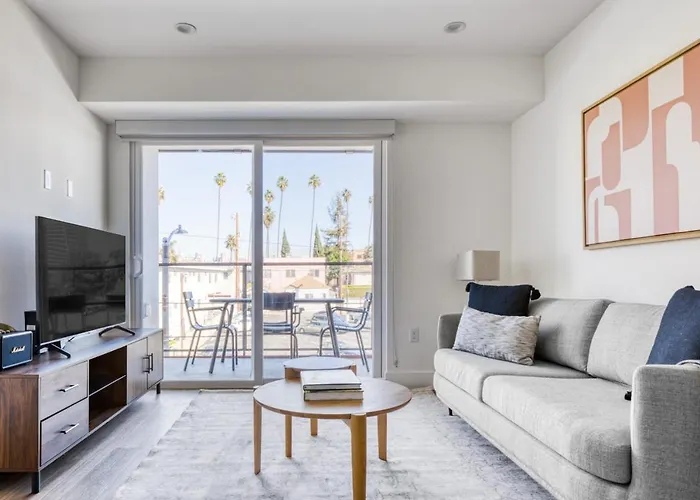 Brentwood 2Br W Gym Rooftop Wd Nr Wf Shops Lax-620