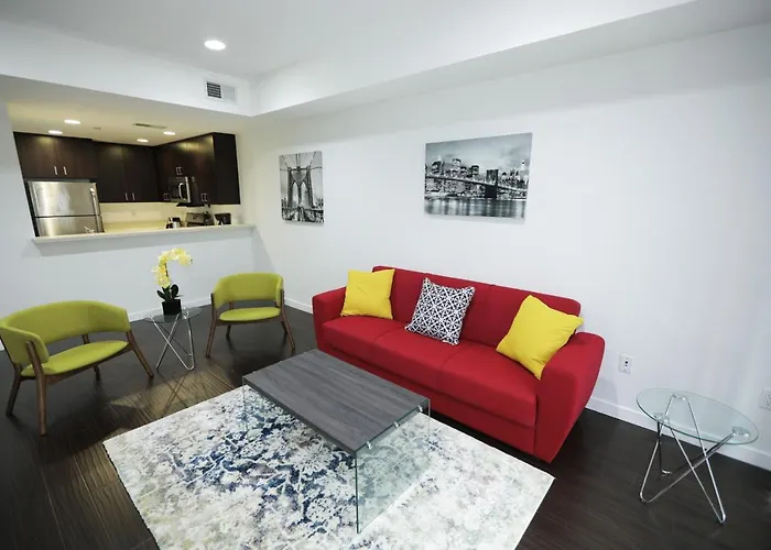 Downtown Cosmopolitan Residences