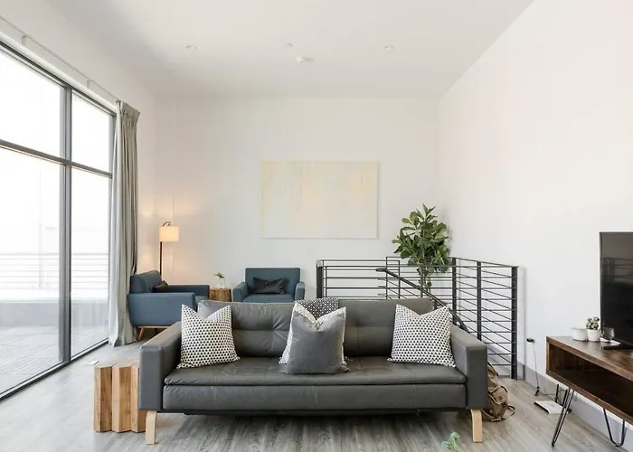 2-Story Penthouse & Private Deck