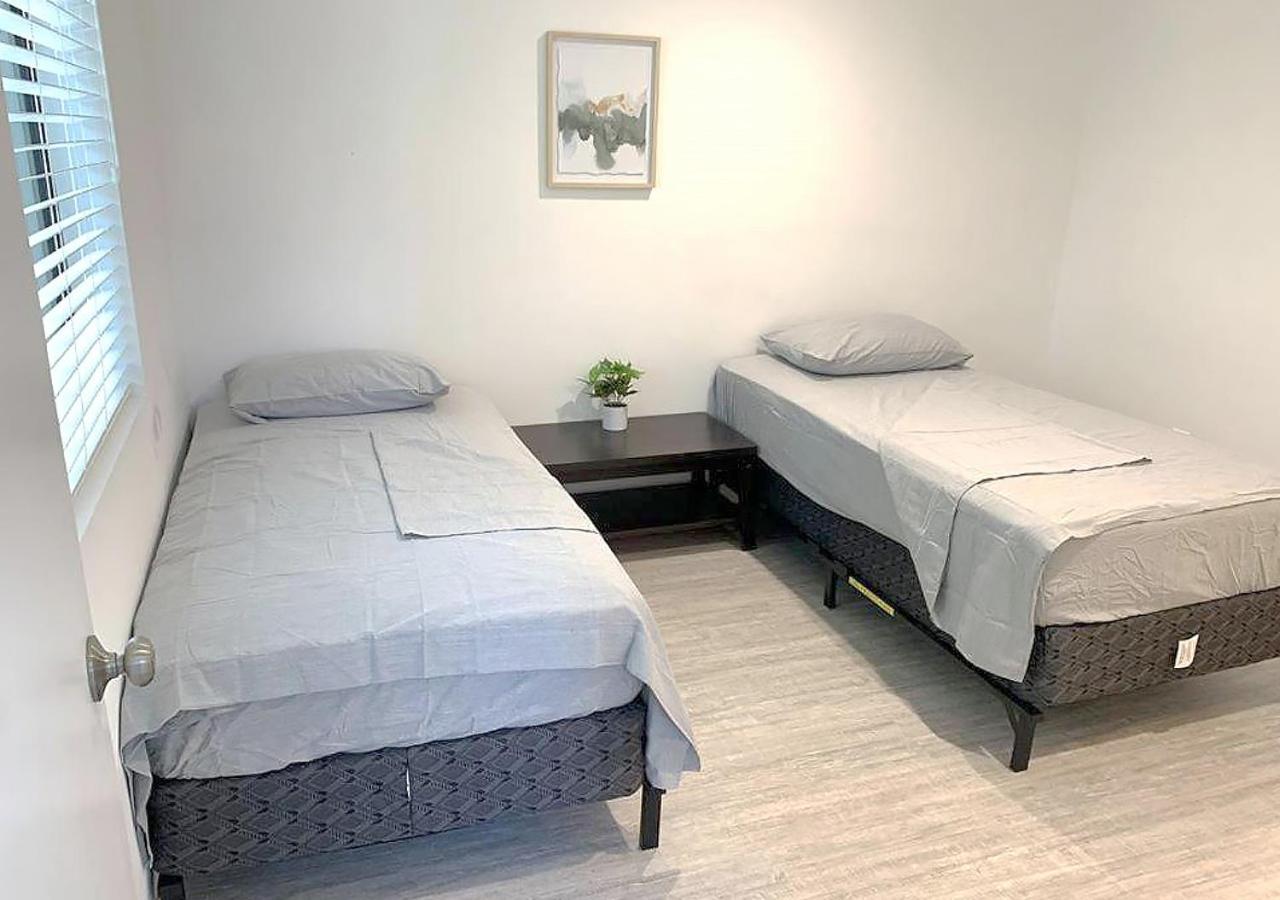 Homestay Furnished Private Bed+bath By Usc - Tv + Lock Los Angeles