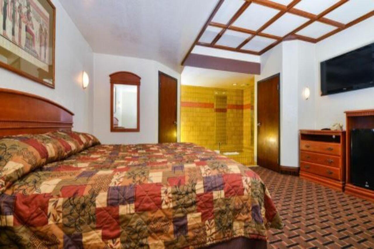 Americas Best Value & Downtown Sw