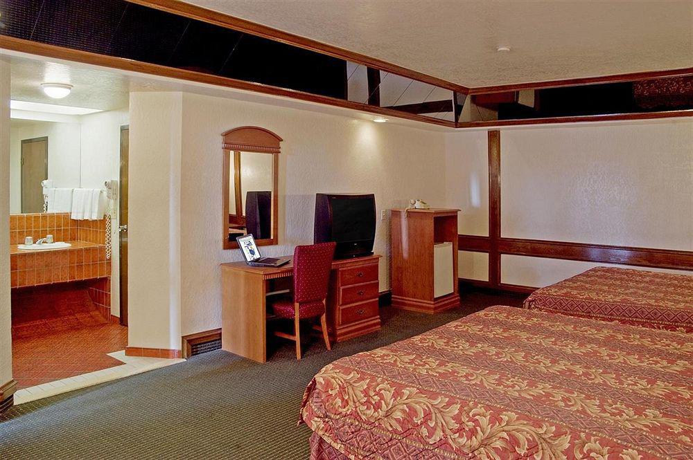 Americas Best Value & Downtown Sw Motel Los Angeles