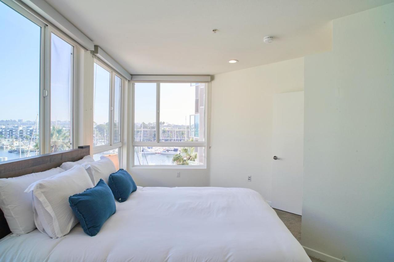 Peaceful Penthouse Panoramic Water Views