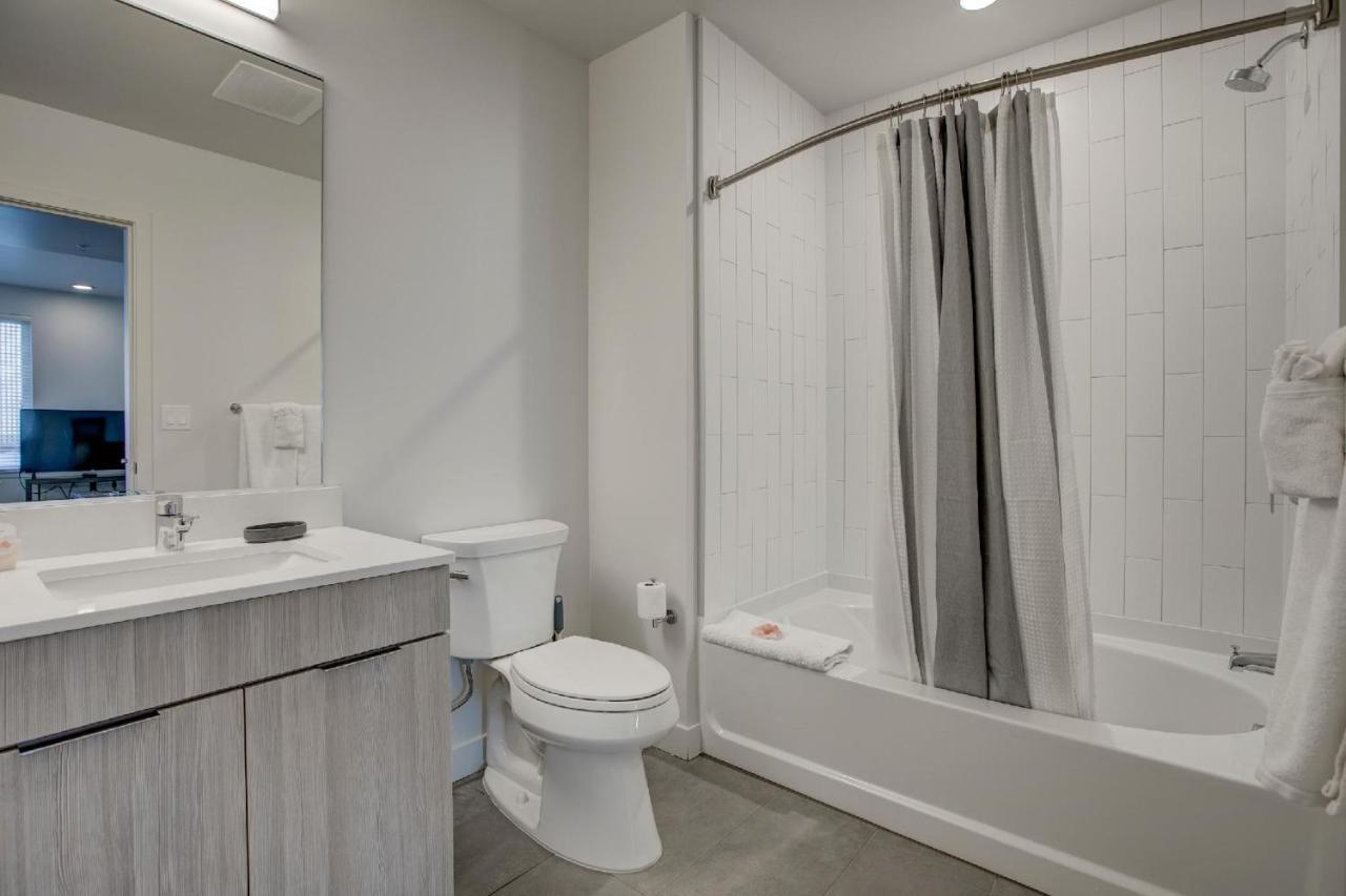 Grand Park La 30 Day Stays *