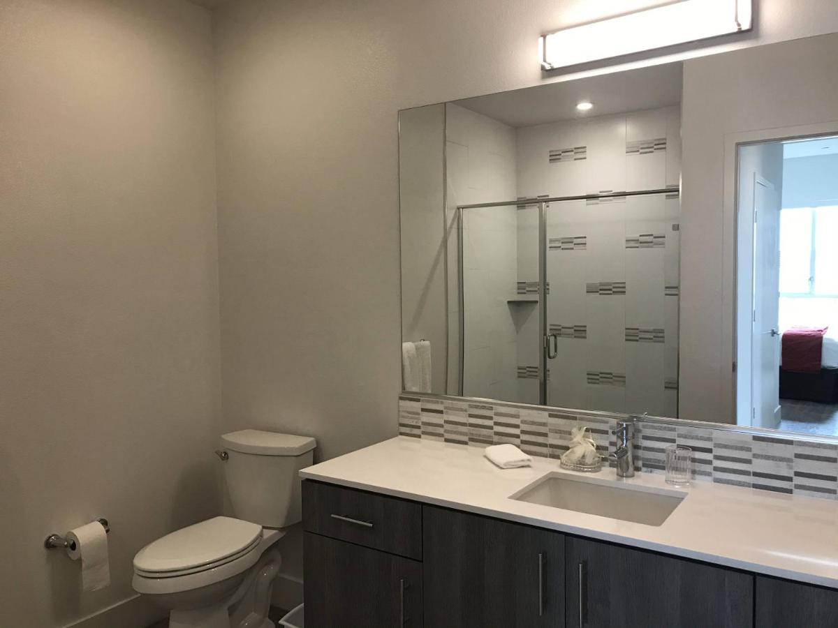Westlake 30 Day Stays *