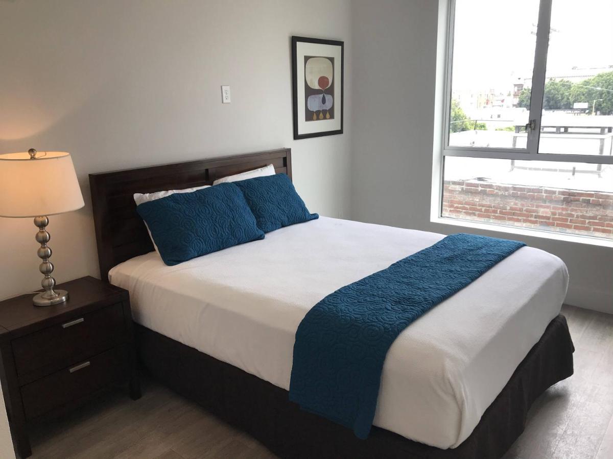 Westlake 30 Day Stays Apartment