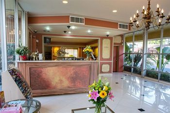 The Sojourn Angeles - Sherman Oaks Los Angeles
