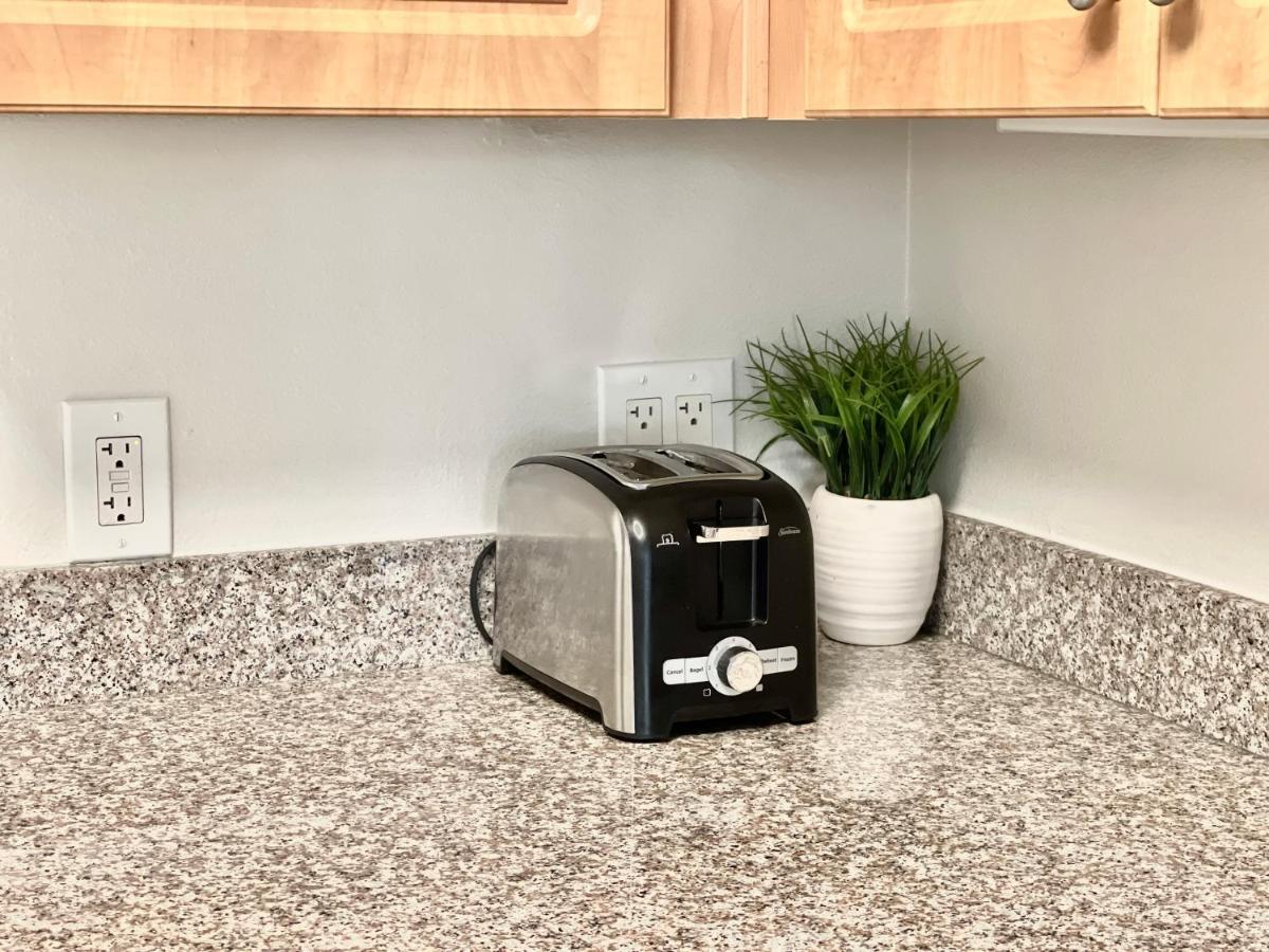 Sleep 6 Near Marina, Cedar Sinai, Venice 5min, Lax 10min * Los Angeles