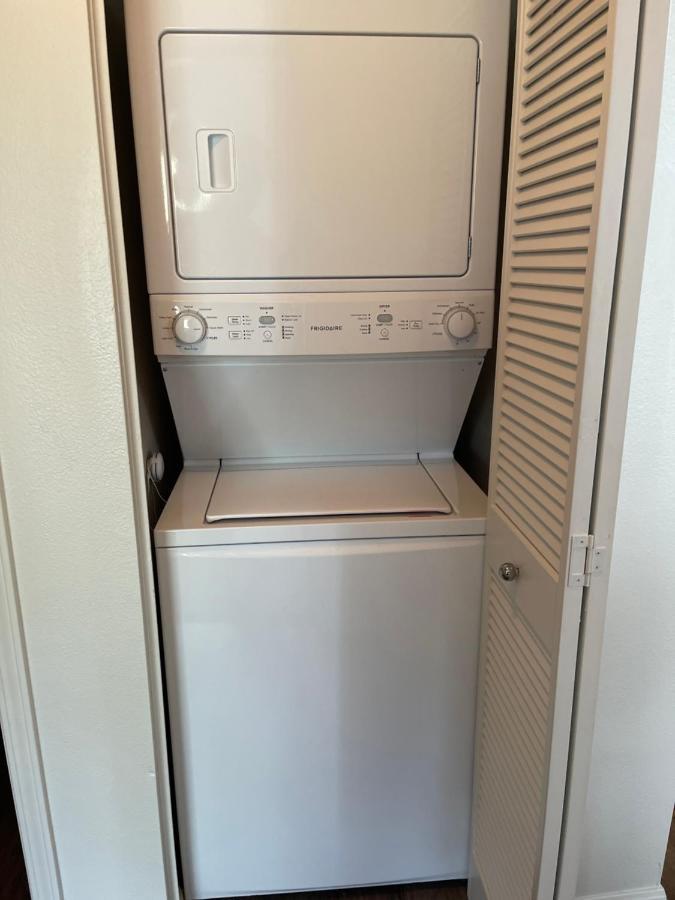 Sleep 6 Near Marina, Cedar Sinai, Venice 5min, Lax 10min Aparthotel Los Angeles