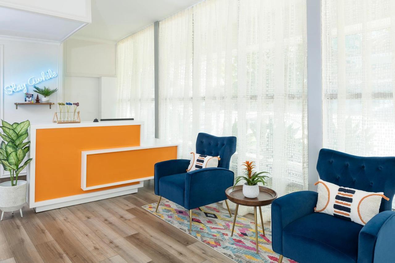The Sojourn Angeles - Sherman Oaks Motel 2*