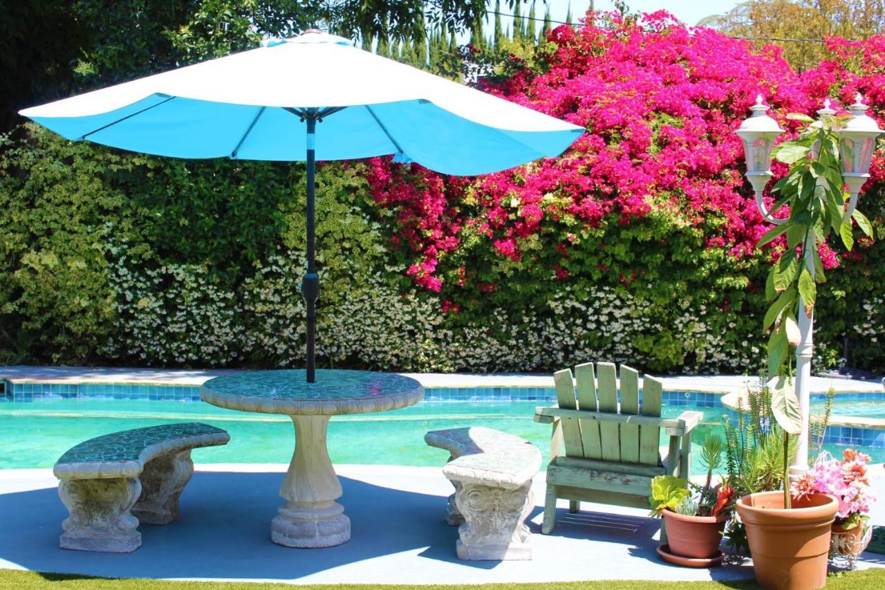 Sweet Dreams B&B La Bed & Breakfast Los Angeles