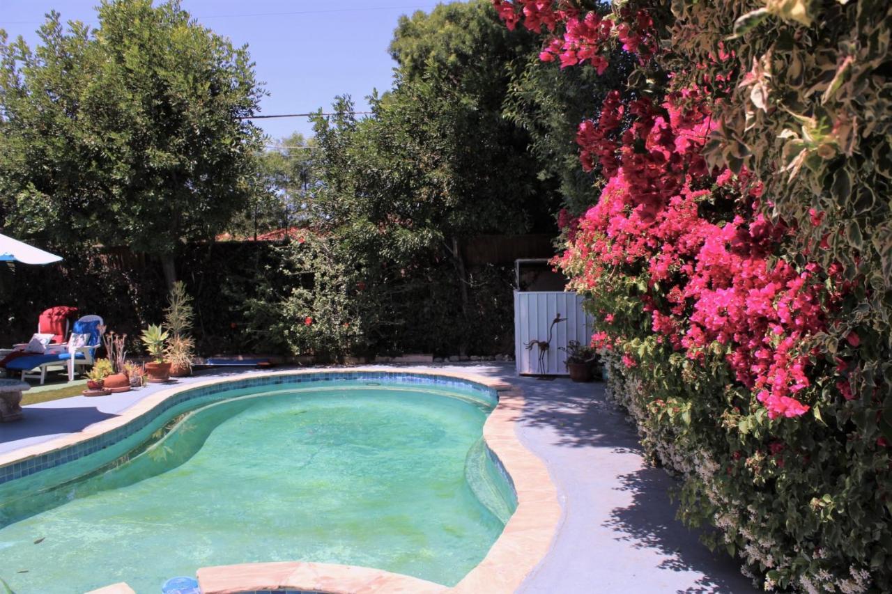 Sweet Dreams B&B La Bed & Breakfast 4*