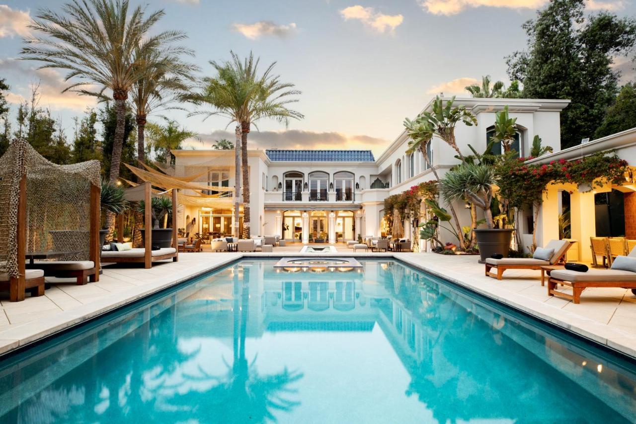 Villa Sophisticated Grand Mansion In Prime Beverly Hills Los Angeles