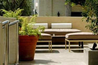 The Crescent Hotel Beverly Hills, Sonder 4*