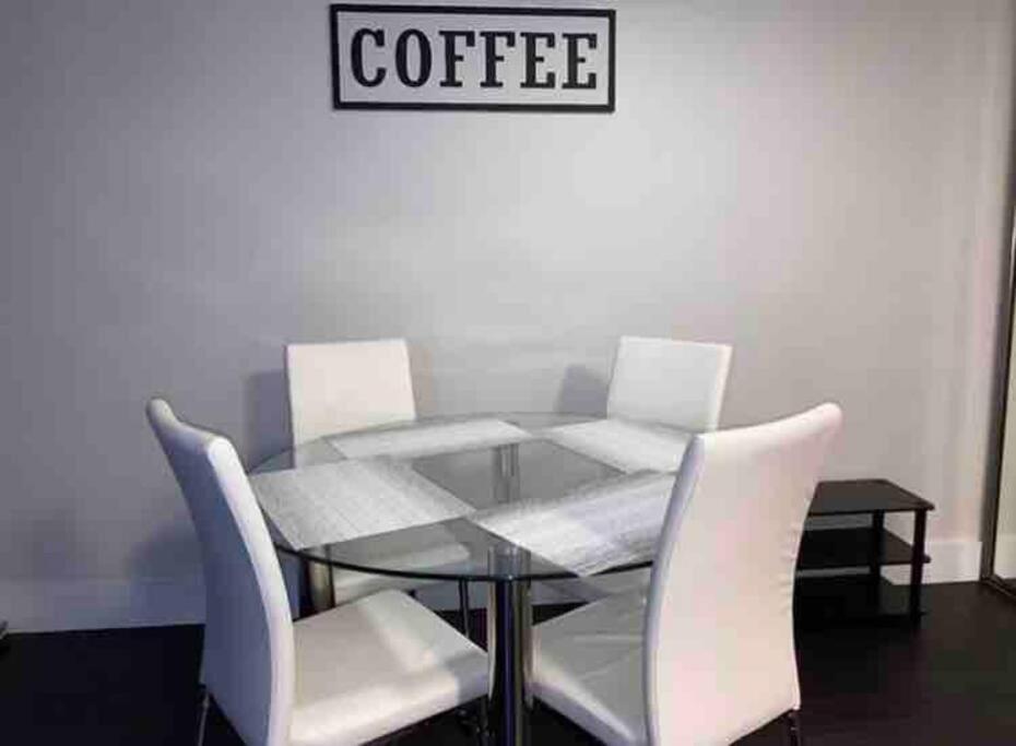Downtown La ! 2 Bedrooms Modern Unit In Tower *