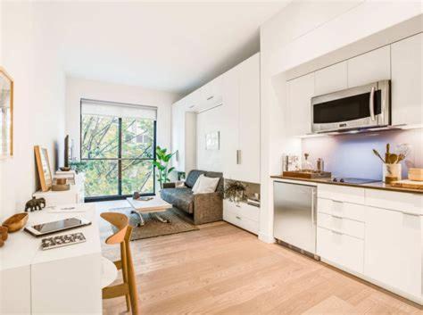 Coldwater Canyon Ave Apartment *