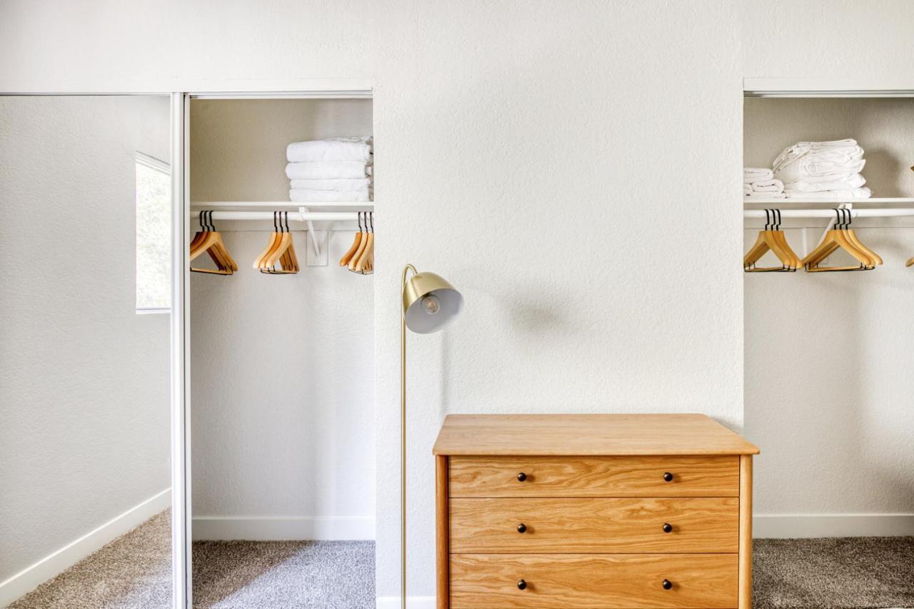 Sherman Oaks 2br W Gym Courtyard Nr Tj Wf Lax-488 Los Angeles