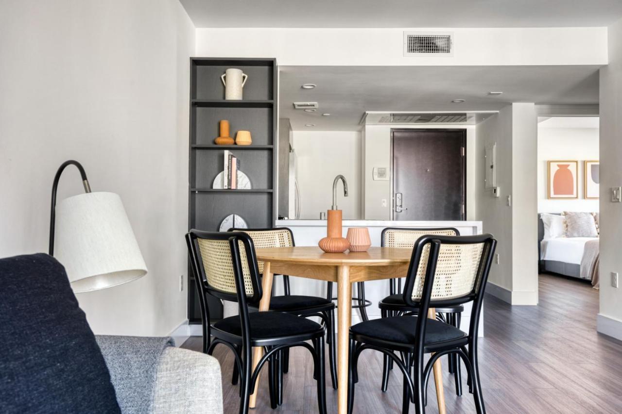 Brentwood 2br W Gym Rooftop Wd Nr Wf Shops Lax-620 Apartment