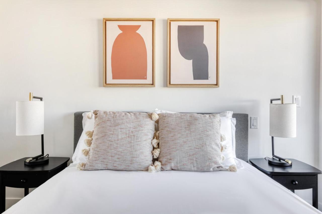 Apartment Brentwood 2br W Gym Rooftop Wd Nr Wf Shops Lax-620