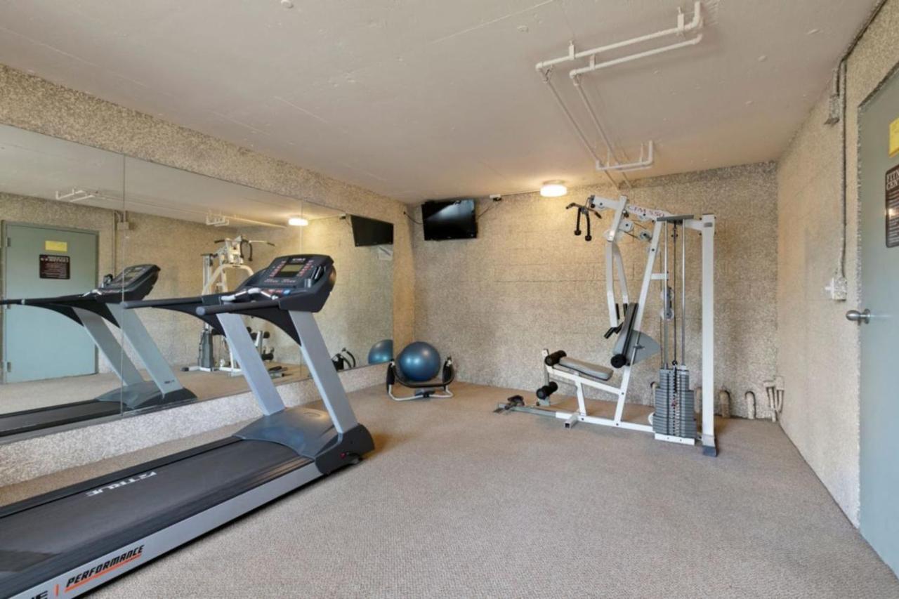 Apartment Sherman Oaks 2br W Gym Courtyard Nr Tj Wf Lax-488