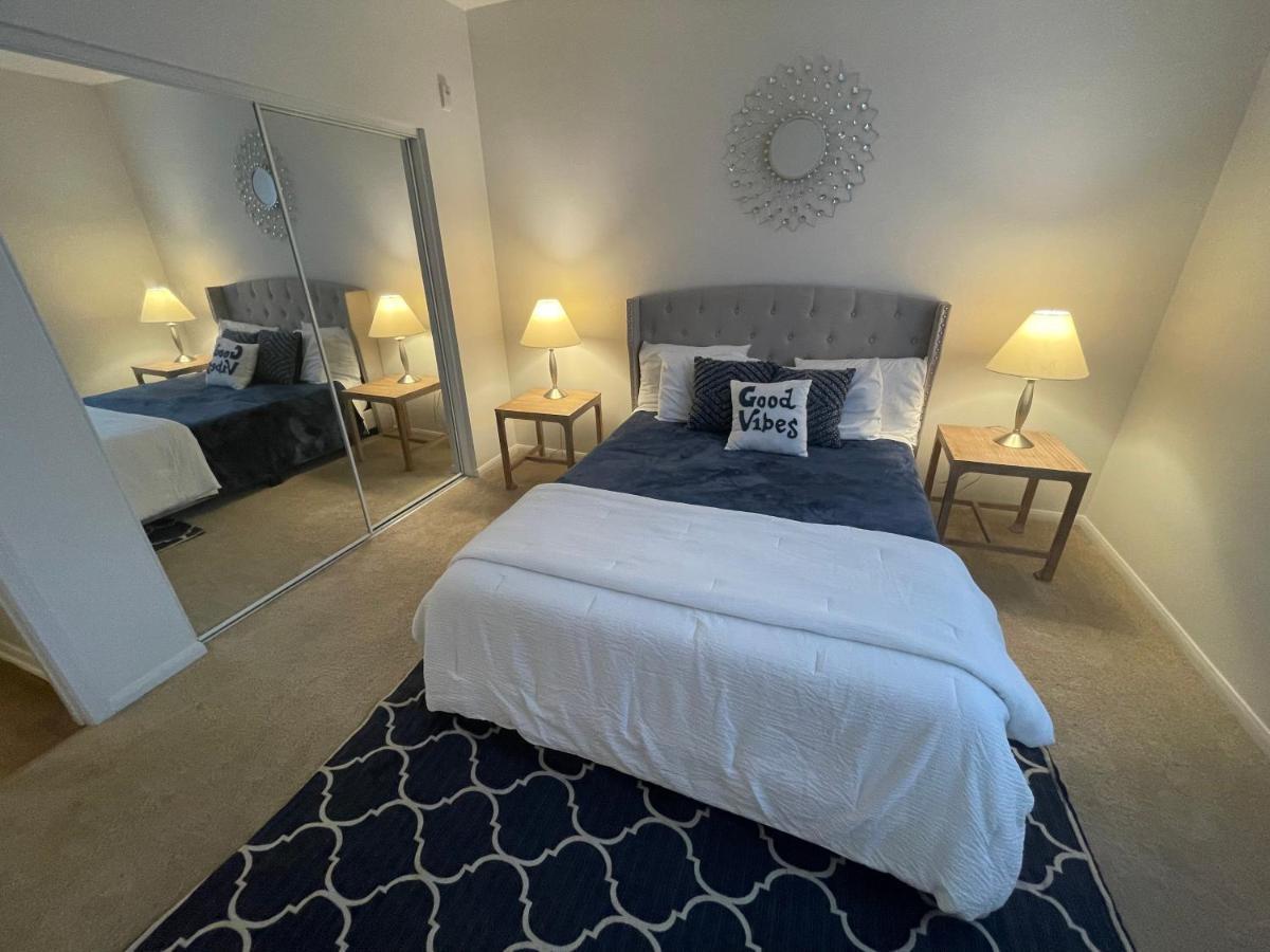 2 Bedroom In Marina Del Rey Less Than 10 Mins From Venice Beach! Apartment Los Angeles