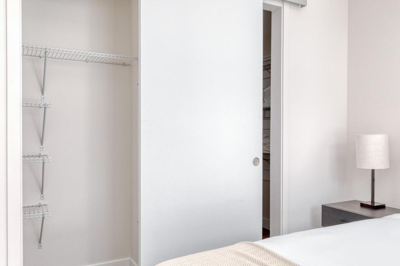 Melrose 2br W Gym Pool Nr Walk Of Fame Lax-723 Apartment *