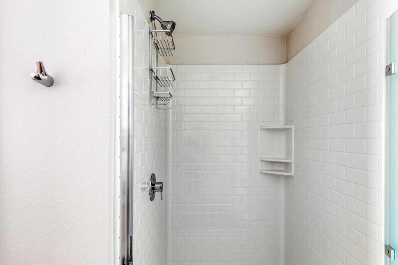 Melrose 2br W Gym Pool Nr Walk Of Fame Lax-723 Apartment Los Angeles