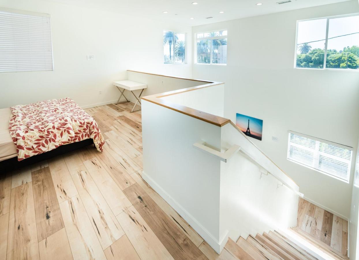 Apartment Hollywood 3bedrooms Stylish Loft With 2 Parking *