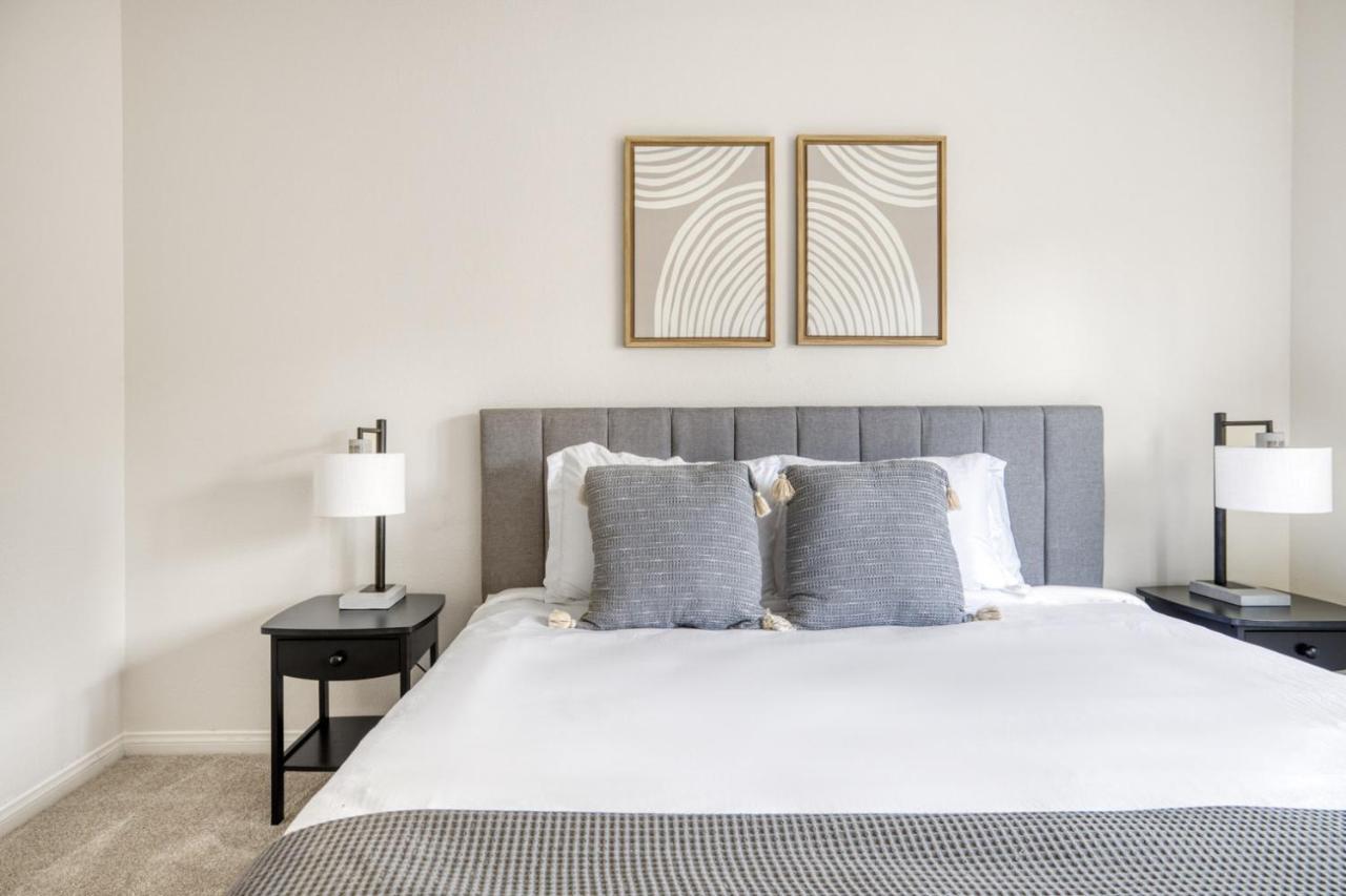Apartment Playa Del Rey 2br W Pool Jacuzzi Gym Nr Lax Lax-771 Los Angeles