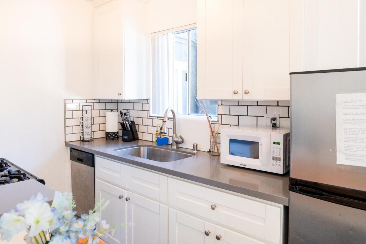 Hollywood/koreatown 2 Bedroom With Parking Los Angeles