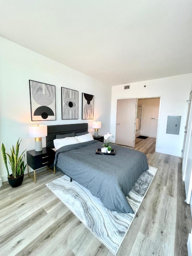High Rise Studio In Heart Of Ktown Dtla Los Angeles