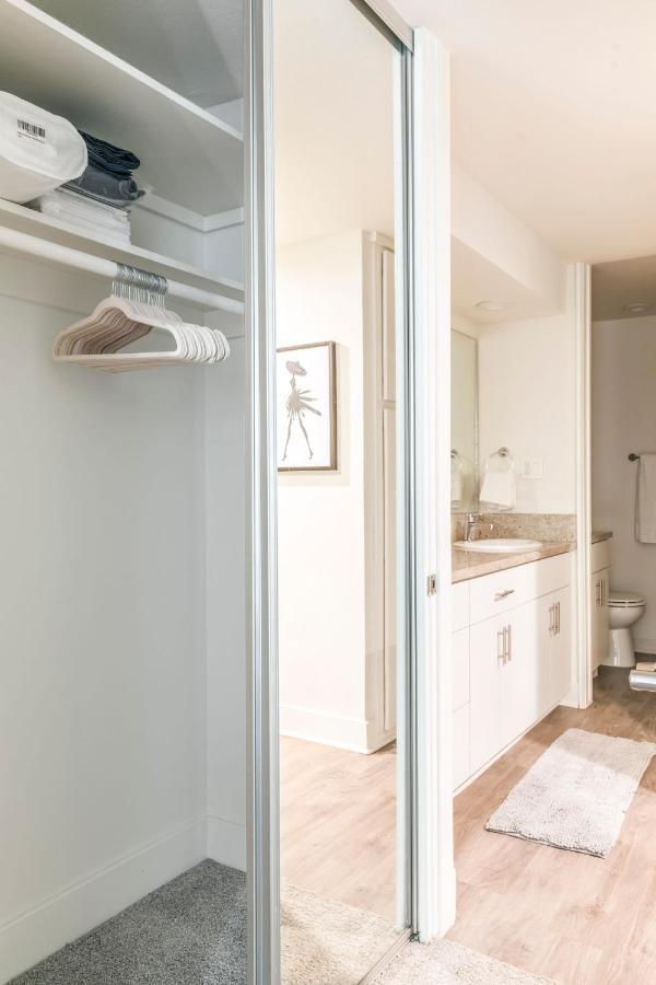New Luxury Weho Boys Town Med Apartment *