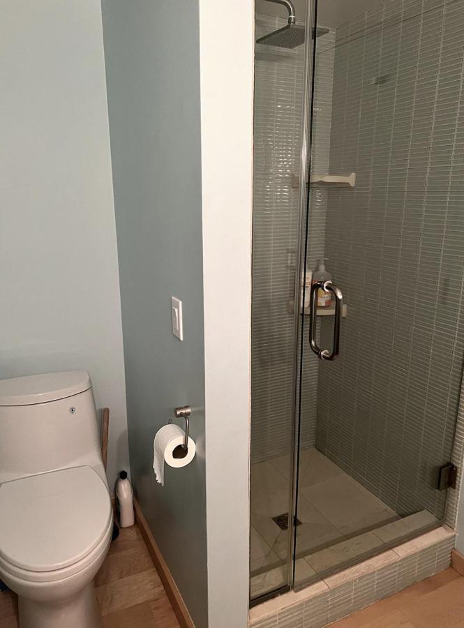 Private & Entrance In Marina Del Rey