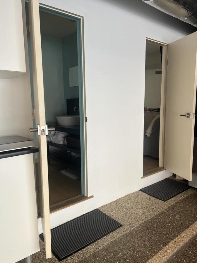 Private & Entrance In Marina Del Rey Homestay