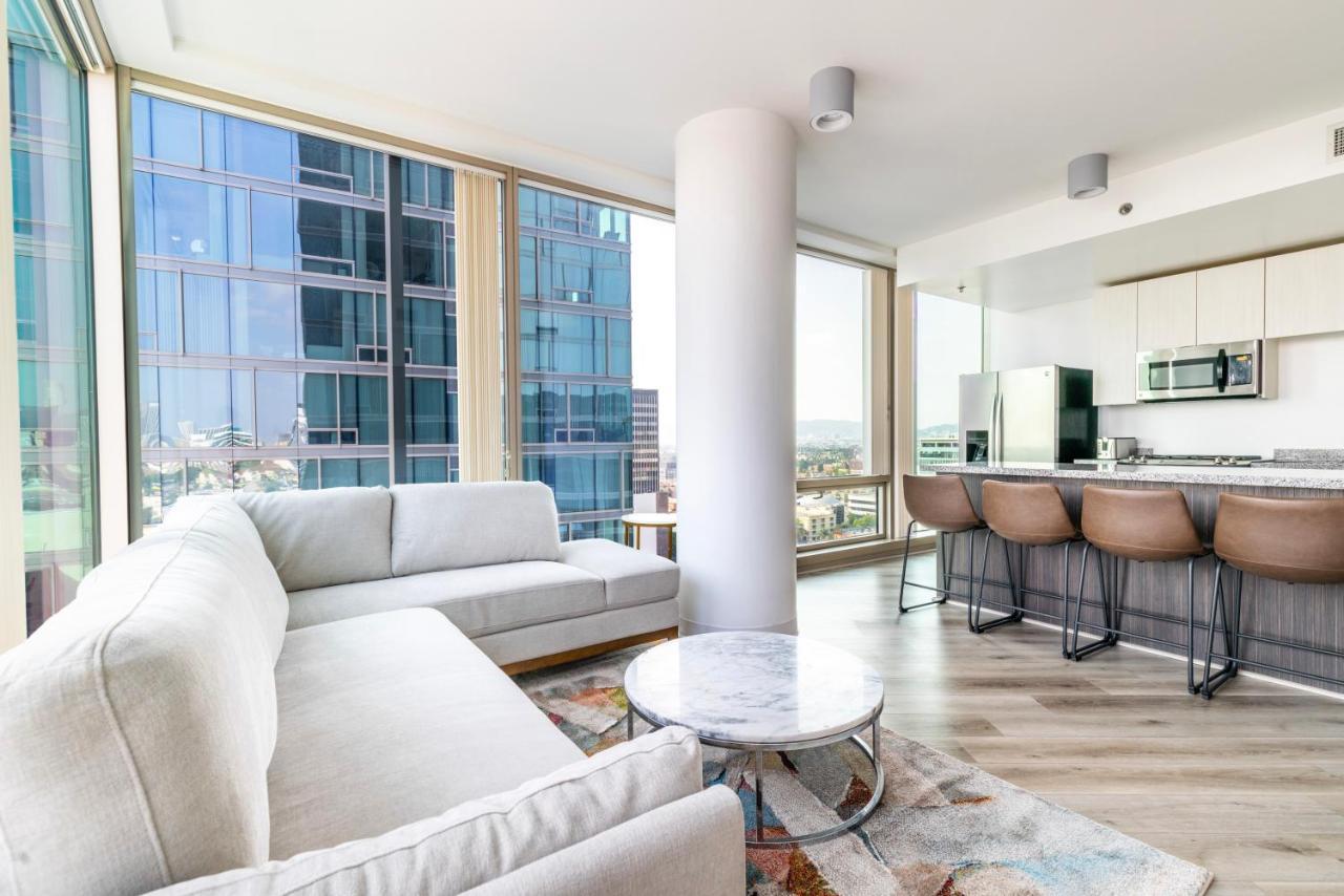 2br Luxury Highrise Hollywood *