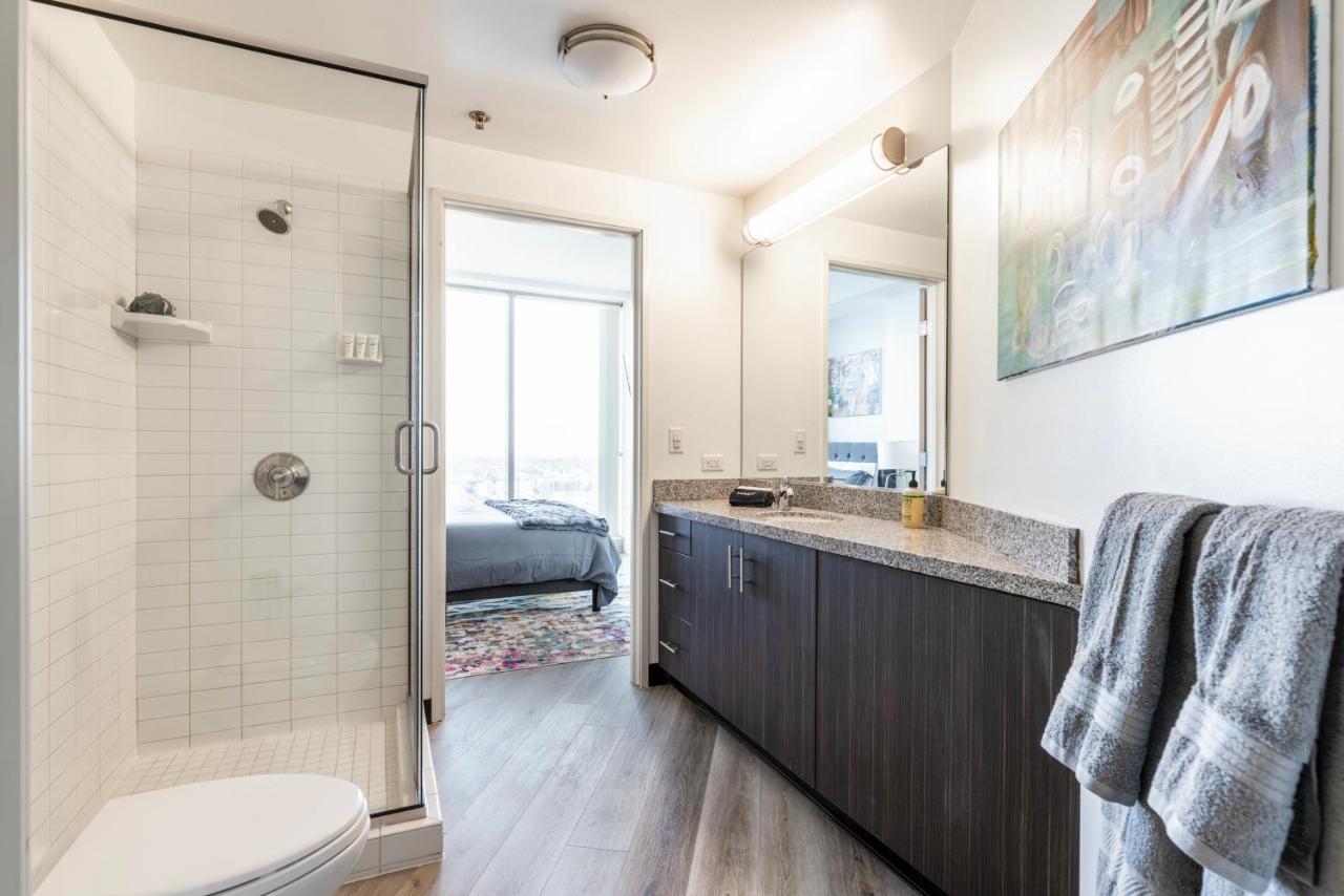 2br Luxury Highrise Hollywood * Los Angeles