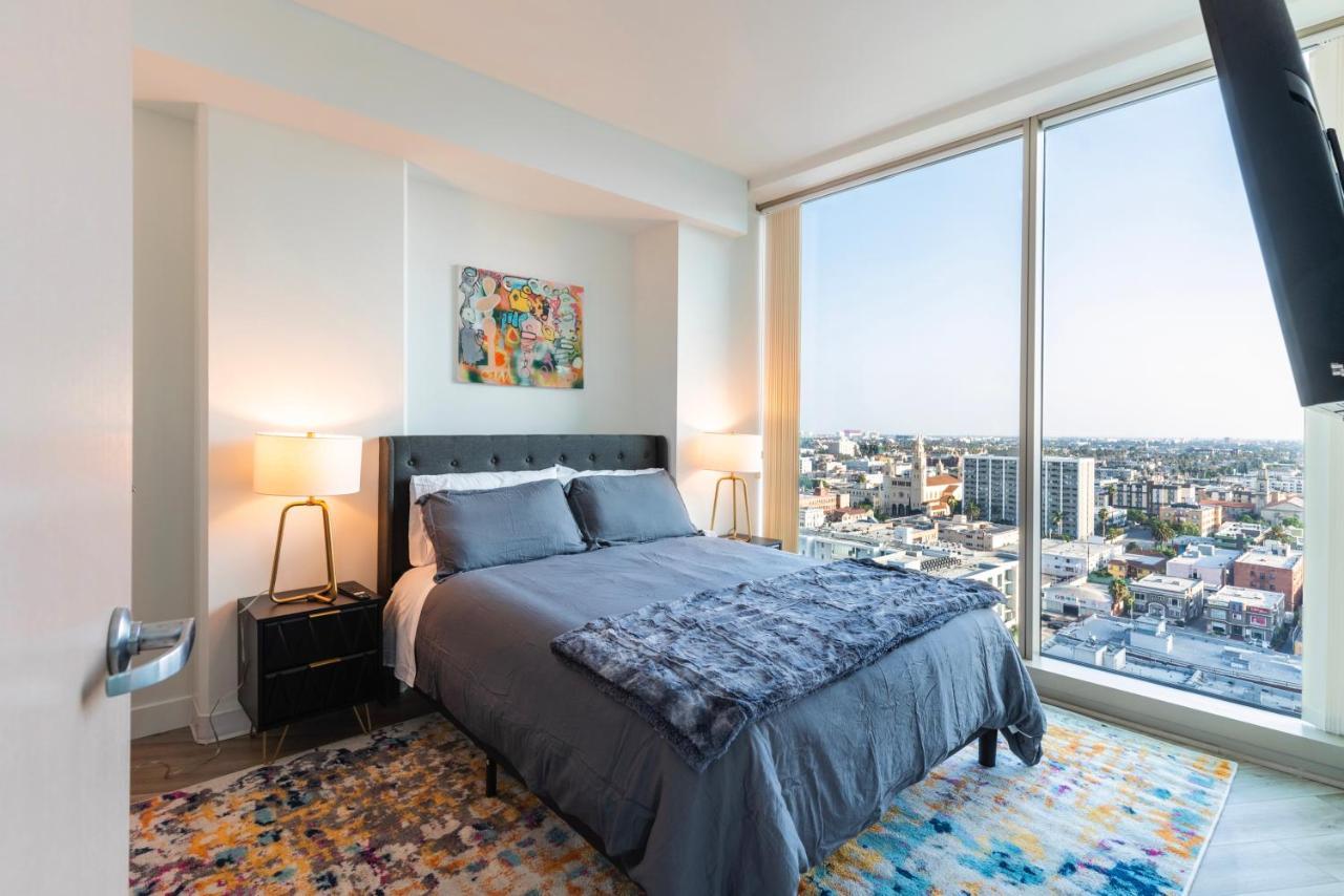 2br Luxury Highrise Hollywood *