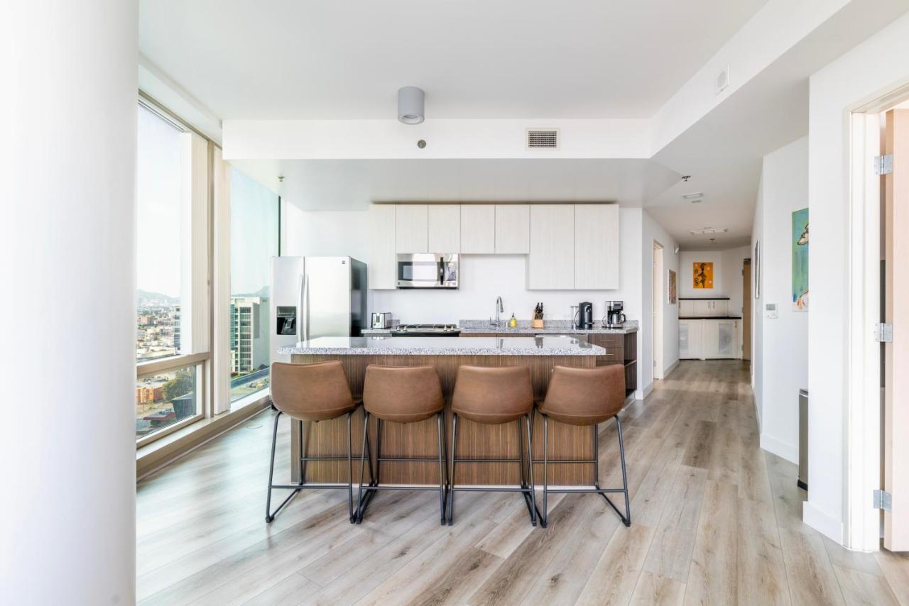 Apartamento 2br Luxury Highrise Hollywood Los Angeles