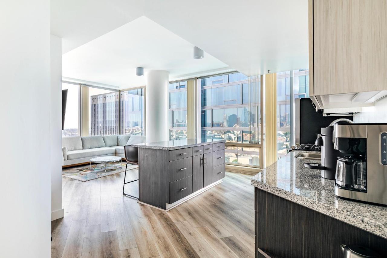 2br Luxury Highrise Hollywood *
