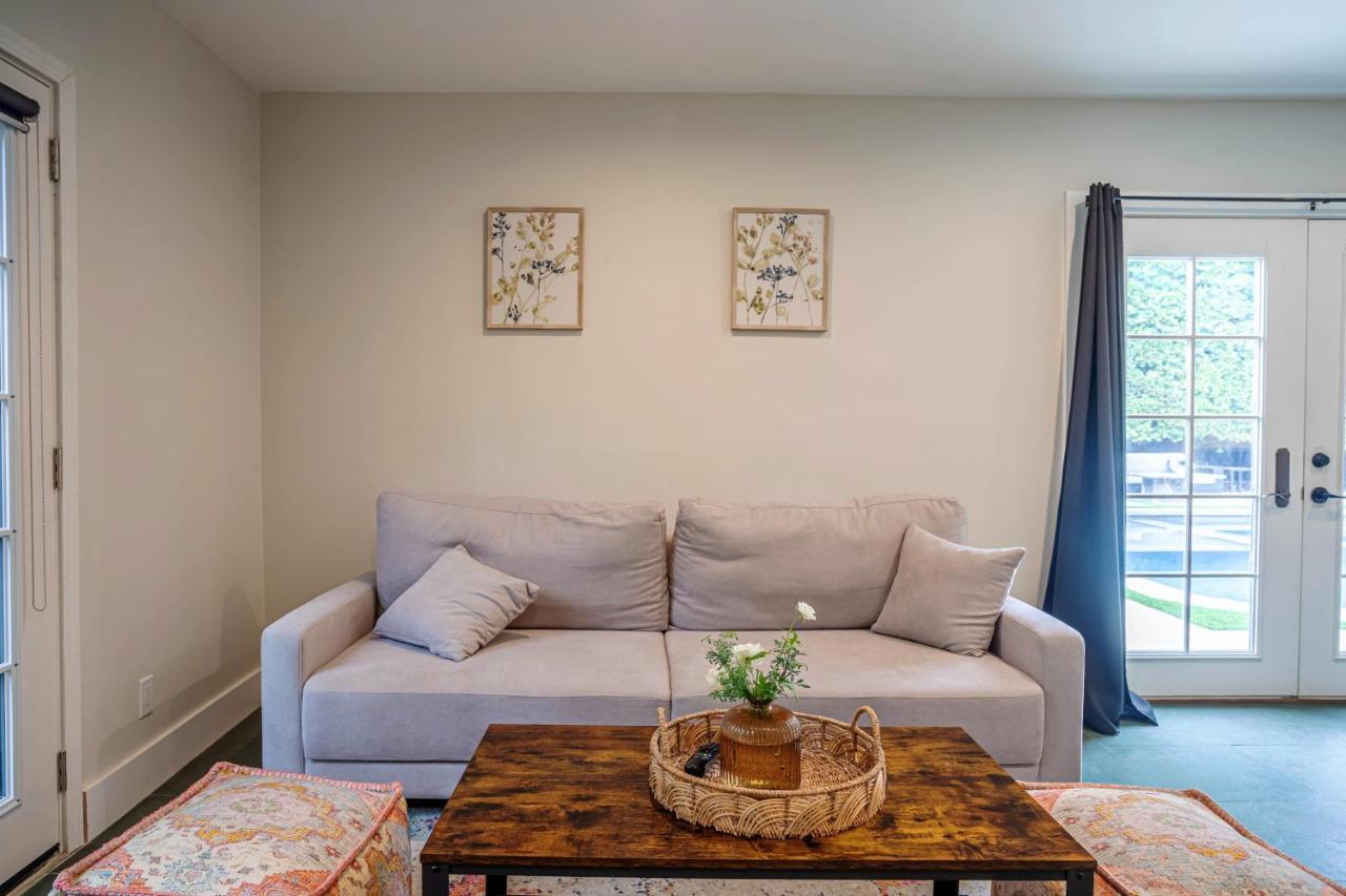 Serene 1 Bed With Patio Sleeps 6 Casa de férias *