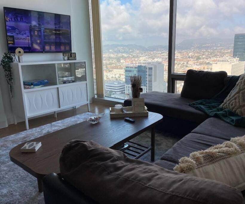 Mid High Rise In La Apartamento Los Angeles