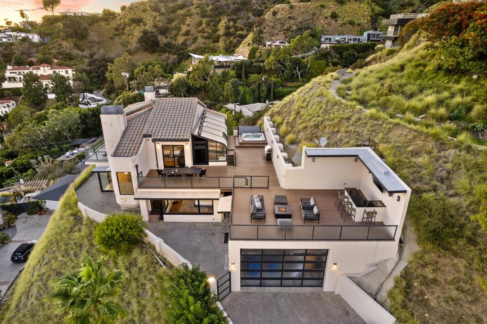 New Listing Stunning Jetliner View Private * Los Angeles