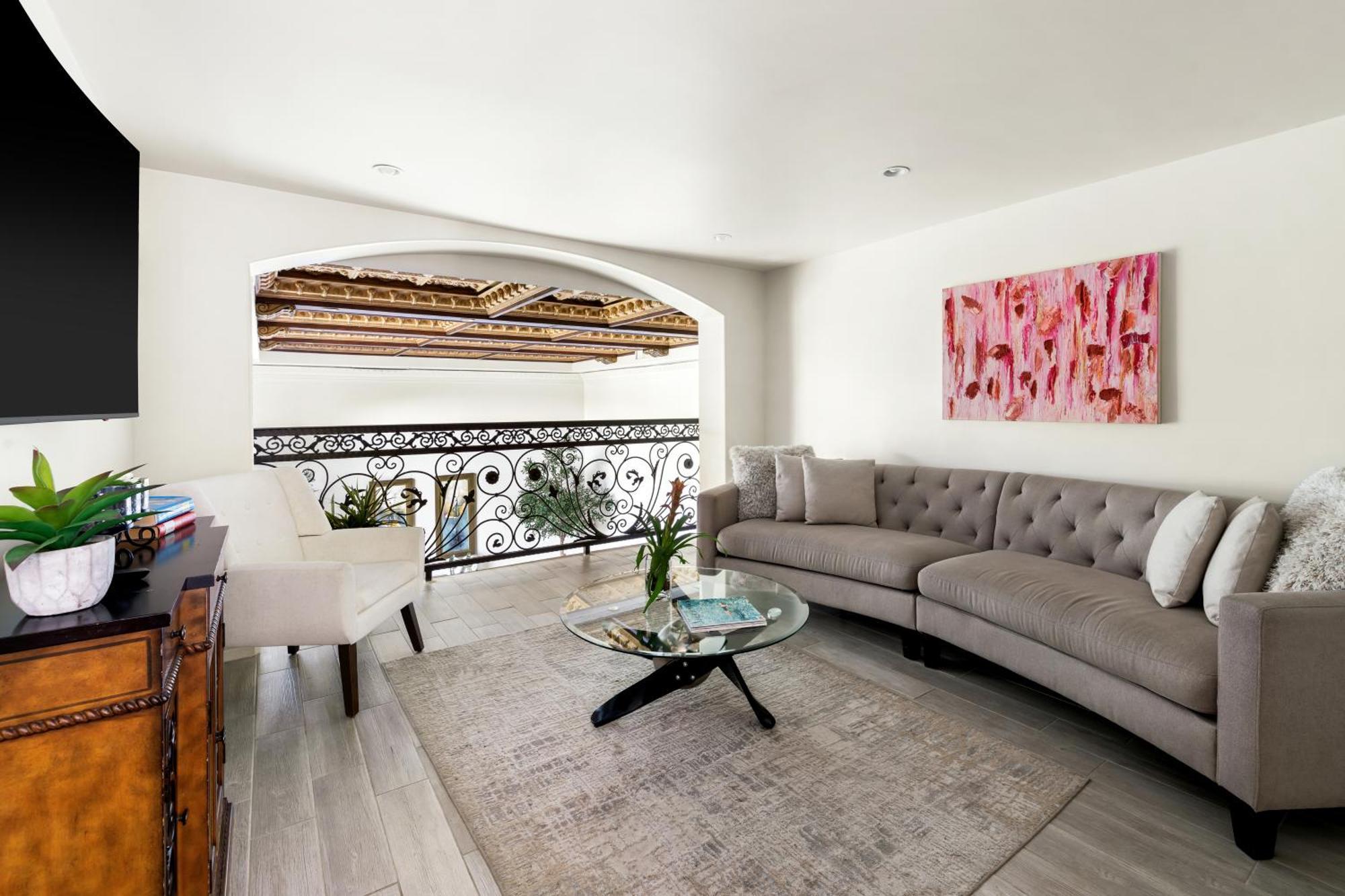 Villa Bel Air Luxury 6 Bedrooms Entire House Angeles